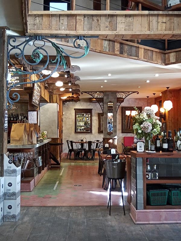 La Vinoteca